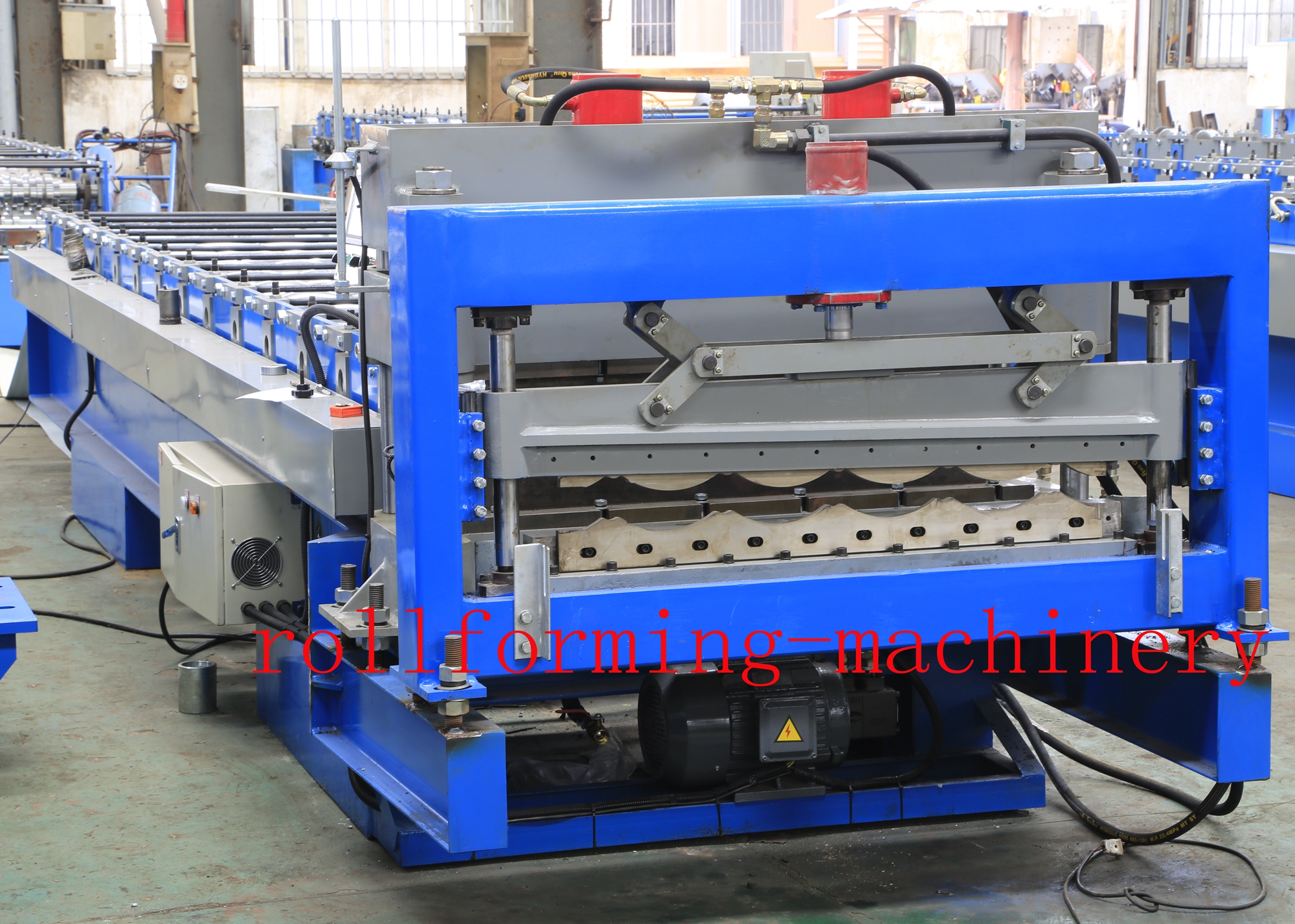 Máquina formadora de rolos de telha vitrificada de alta qualidade com preço na China para YX16-800