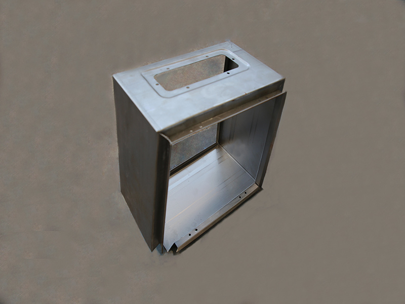 Máquina formadora de rolos para caixas de metal